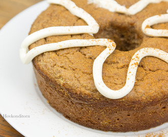 Gingerbread Cake and Happy New Year