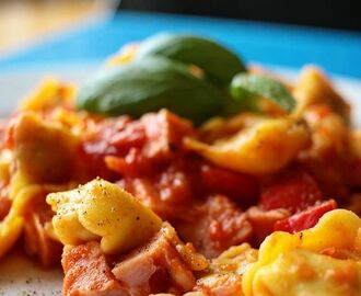 #Gustamente Tortellini - färsk äggpasta med lång hållbarhet. Fina ingredienser i fyllningen. Dessutom glutenfri och laktosfri ??? Rekommenderas varmt. #pasta #tortellini #tasteitaly #matnytt #spisat