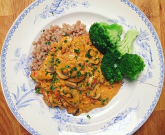 Vegetarisk stroganoff med champinjoner och linser