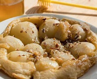 Tarte tatin med päron och honung