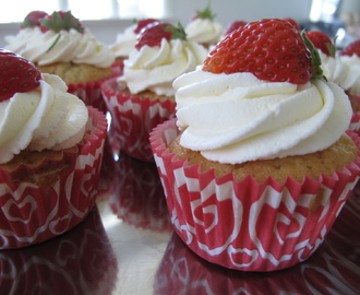 Midsommar cupcakes