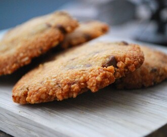 Chocolate chip mazarin cookies