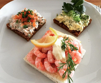 Påsk i efterskott, del 1: smørrebrød med sallad på kallrökt lax