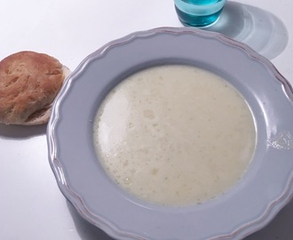 Potatis- och purjolökssoppa