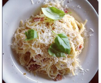 Spaghetti Carbonara fick det bli till mellanmål/tidig middag idag.