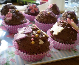 Choklad Cupcakes med tryffelfrosting