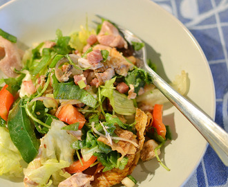 Fräsch sallad med grillad kyckling