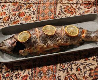 Sabzipolo ba Mahi (fylld ugnsbakad fisk)