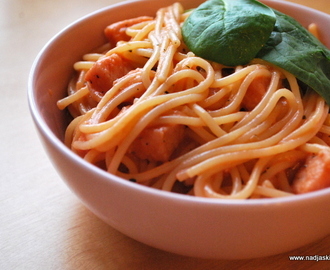 Spagetti med god tomatsås