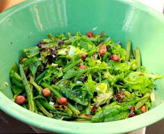 Sallad på grillade haricots verts