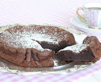 Chokladtårta med bara 2 ingredienser