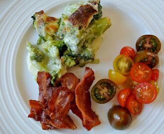 Altanhäng i kvällssolen och broccoligratäng med knaperstekt bacon