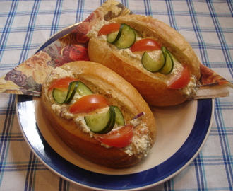 Baguette med ägg-och skinkröra