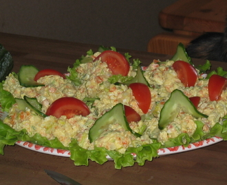 Polsk grönsakssallad-salatka