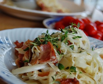 Pasta Carbonara med vitkålsspagetti