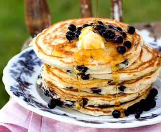 Amerikanska pannkakor med blåbär