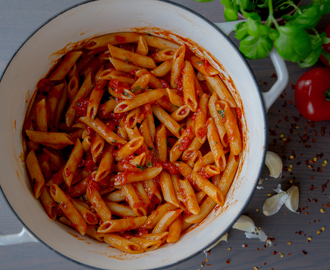 Pasta arrabiata