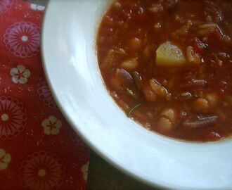 Chunky bean soup - Bönsoppa med sting
