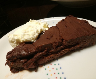 Lättgjord fransk chokladtårta (nytt recept!)