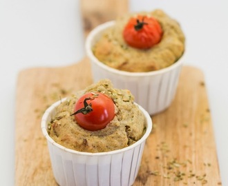 Pesto Sundried Tomato Cheese Muffins