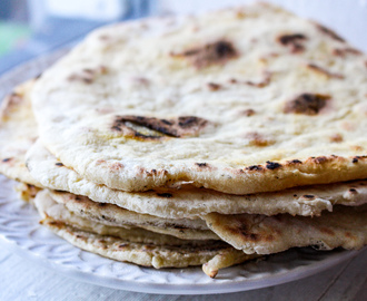 Tunnbröd med 4 ingredienser gräddade i stekpanna