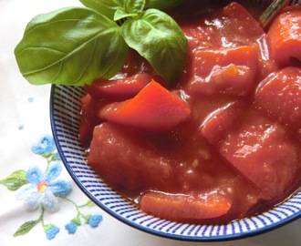 Paprika- och tomatsås - supergod till sommarens grillrätter