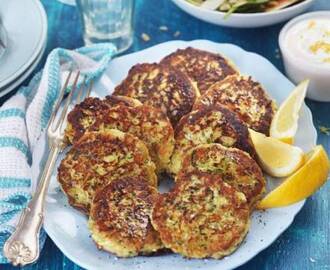 Zucchinibiffar med citronsås