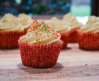 Cupcakes med Marshmallow frosting!