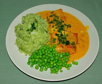 Curryfisk med blomkål/broccolimos