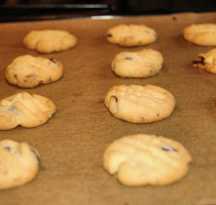 Cookies med tranbär och vit choklad