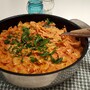 Krämig pasta i tomatsås- middag på 30 min