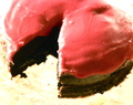 Vegaaninen/gluteeniton punajuuri-suklaakakku tuplakreemillä