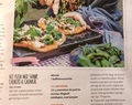 Vit pizza med svamp, chorizo och grönkål