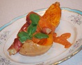 Rostad butternut squash med parmalindad kycklingfärs och rostad tomatsås