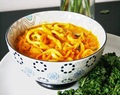Currysoppa med Grönsaksnudlar