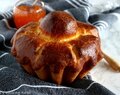 French Brioche à Tête