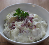 potatissallad creme fraiche majonäs