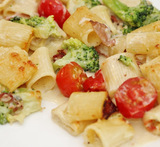 pasta broccoli ädelost gratäng