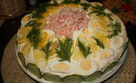 Smörgåstårta med tonfisk och ägg á la Monika
