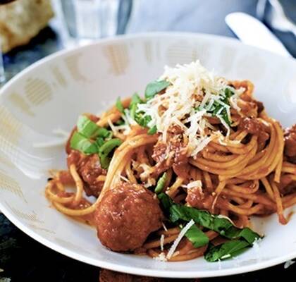 Italienska köttbullar i tomatsås