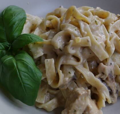 Tagliatelle con pollo