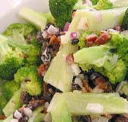 Broccoli & baconsallad