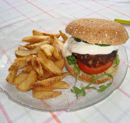 Fetaostburgare med Tzatziki