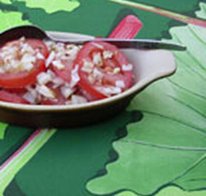 Tomatsallad med lök