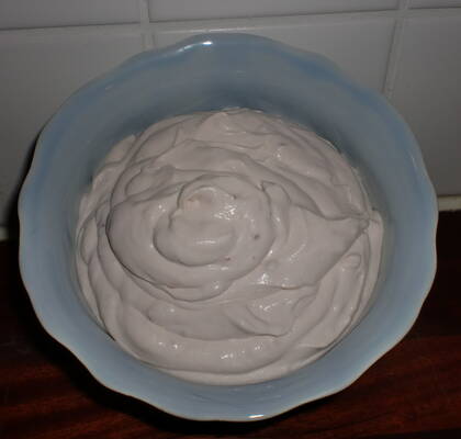 Strawberry curd frosting