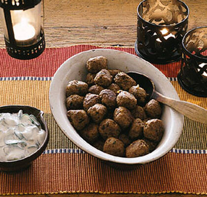 Indiska köttbullar - koftas - med gurka