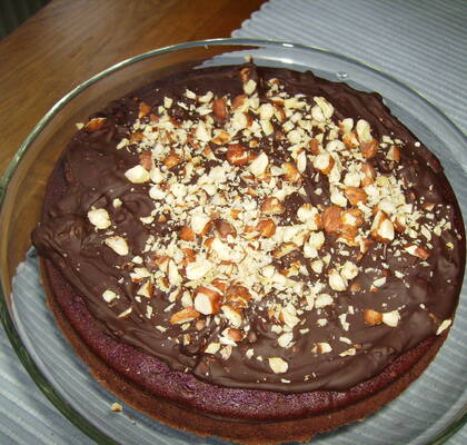 Kladdkaka  lyx med choklad och hasselnötter