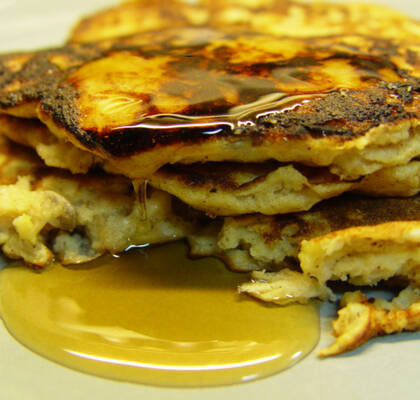 Äppelpannkakor med ricotta