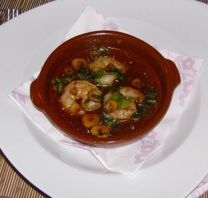 Gambas al ajillo (Tigerräkor i vitlökssås)