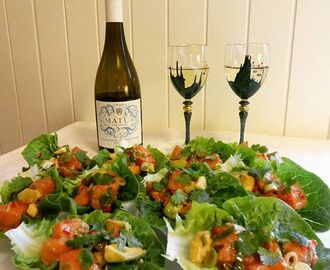 Chilimarinert laks i hjertesalat ✿ Matua Lands & Legends Sauvignon Blanc 2015